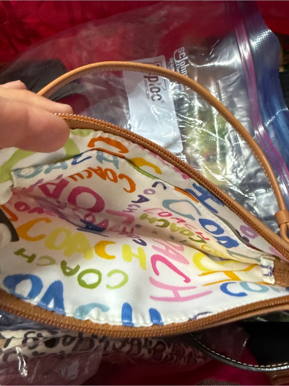 NWT rare Coach Multicolor Stripe Wristlet in Coral, Pink, Lime, Blue & White - Picture 6 of 6